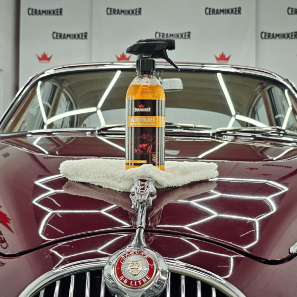 zrcadlový lesk na autě zrcadlový lesk na autě