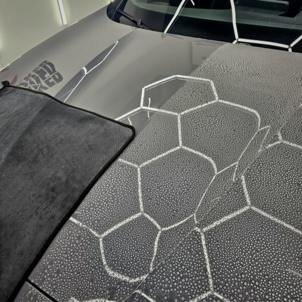 ručník z mikrovlákna na auto